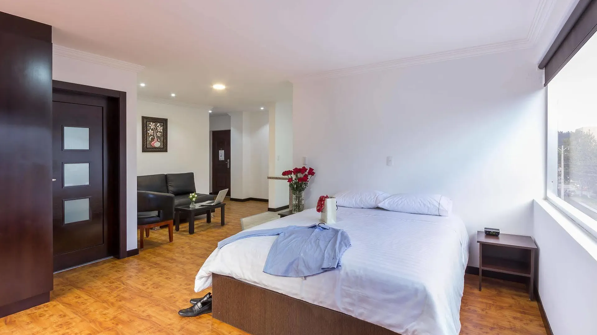 Gaviota Apartments & Suites Cuenca 3*,